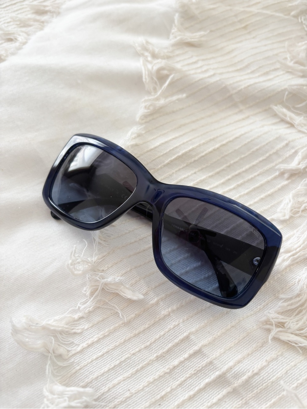 CHANEL Dark Navy Oversized Square Sunglasses